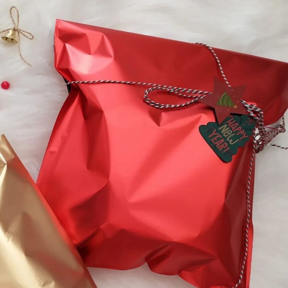 Yılbaşı Özel Kırmızı Hediye Paketi